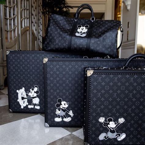 louis vuitton disneyland|louis vuitton x disney set.